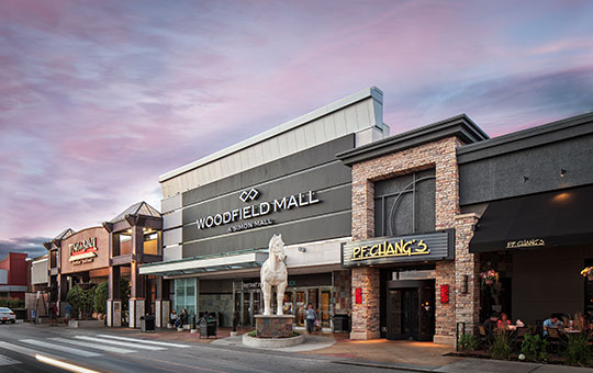 Woodfield Mall - Hero - Discover Woodfield Mall woodfield-hero-mobile.jpg