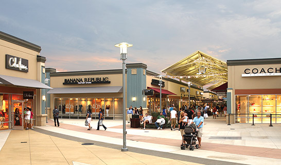 clarks premium outlet