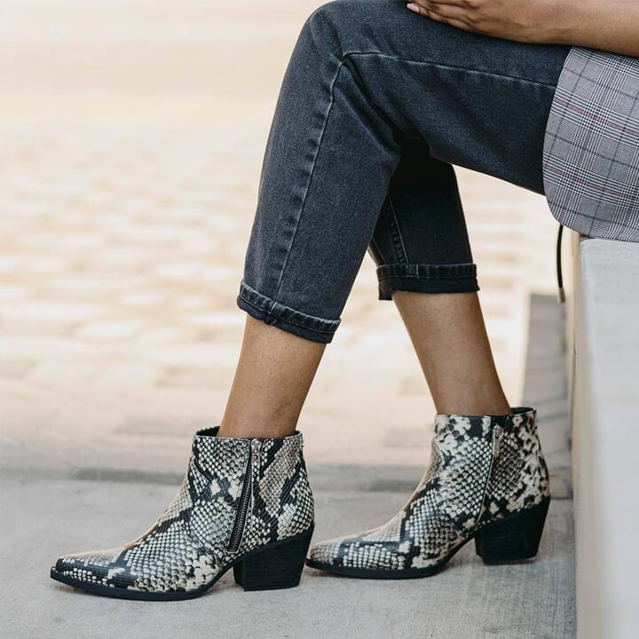 Gurnee Mills - Spot 2 - Now Open: Famous Footwear Outlet Famous-Footwear_Spot-2_d4_20191114135202.jpg
