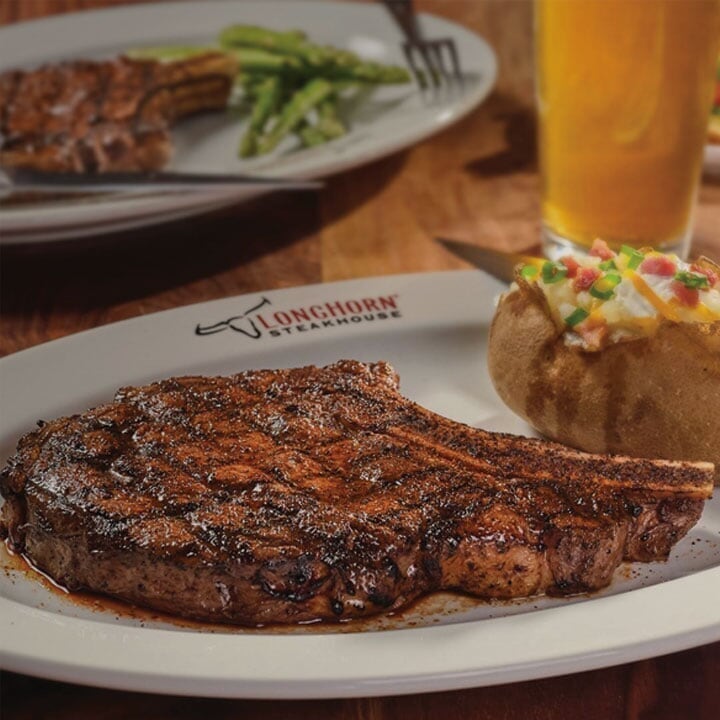 Broadway Square - Spot 2 - Coming Soon: Longhorn Steakhouse Longhorn-spot2.jpg