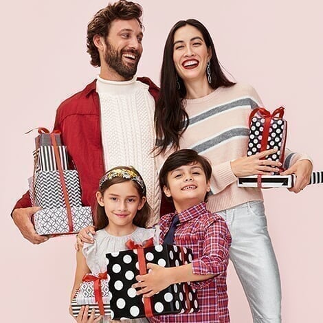 The Mills at Jersey Gardens - Promo 2 - Extra Festive Hours Mills_Holiday_Family_Promo_d4_20191120150716.jpg