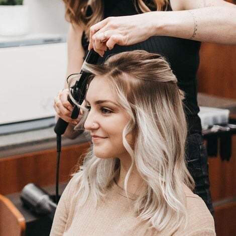 The Fashion Mall at Keystone - Promo - Sola Salon Sola-Salon_Promo-Spot_d4_20191119144227.jpg