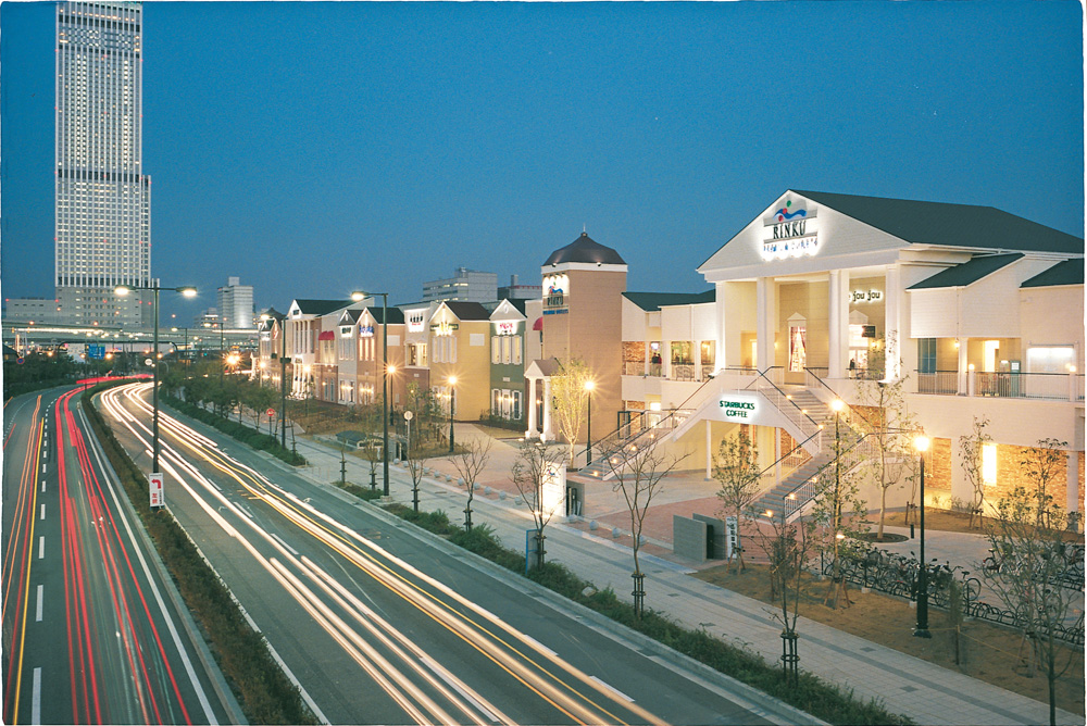 Do Business At Rinku Premium Outlets A Simon Property