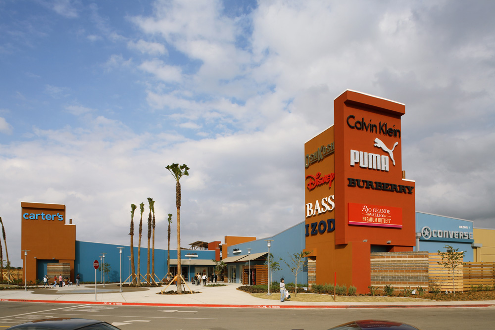 Puma Outlet Mercedes Texas Factory Store