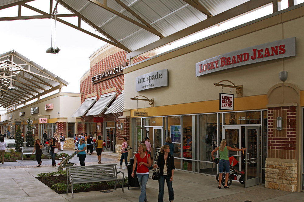 About Houston Premium Outlets® - A 