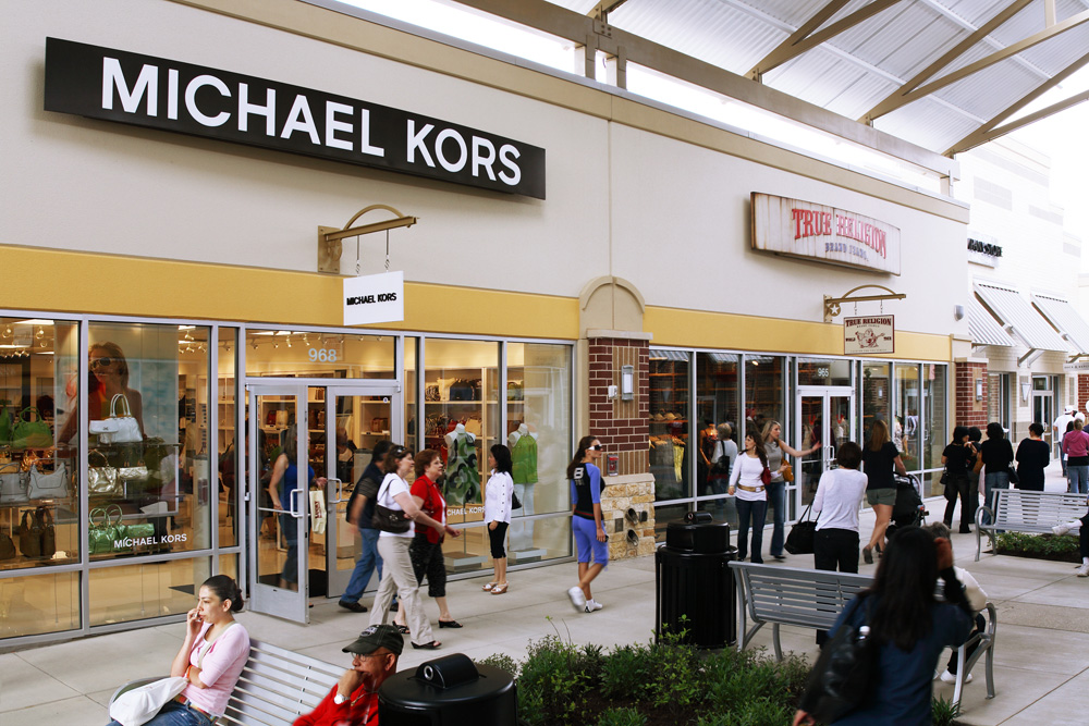 About Houston Premium Outlets® - A 