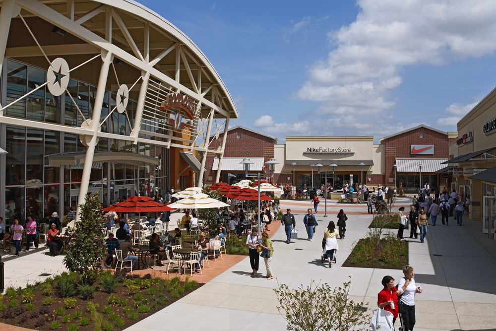 About Houston Premium Outlets® - A Shopping Center in Cypress, TX ...