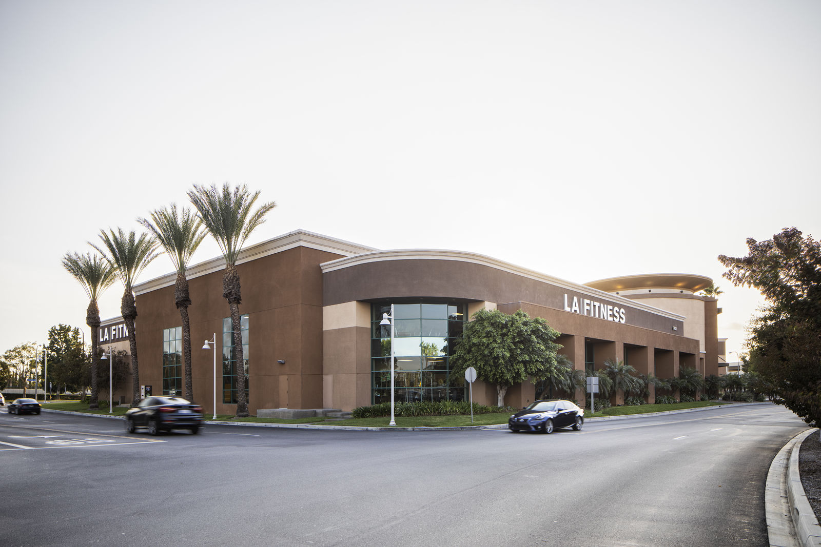 Do Business At The Outlets At Orange A Simon Property 