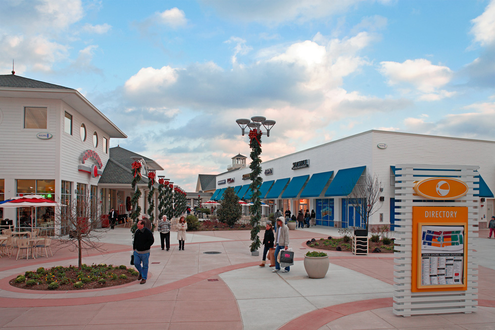 Jersey Shore Premium Outlets 