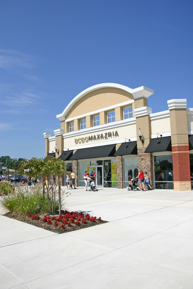 Do Business at Queenstown Premium Outlets®, a Simon Property.