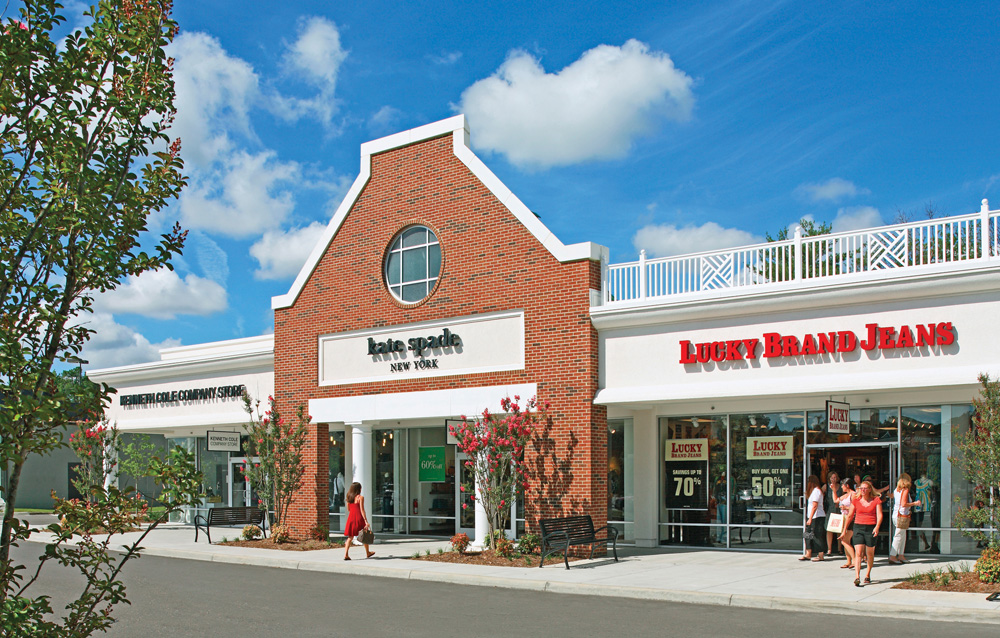 lucky brand premium outlets