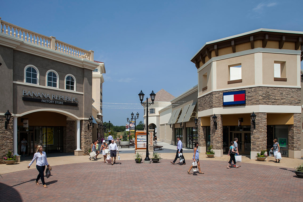 About Charlotte Premium Outlets® - A 