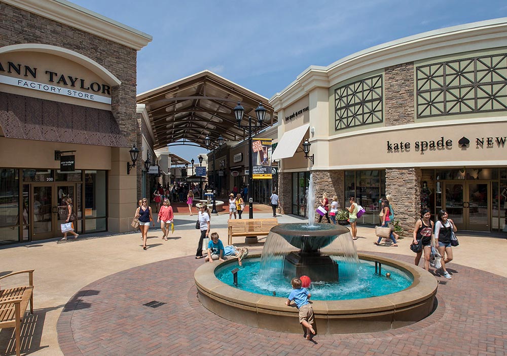 Do Business at Charlotte Premium Outlets®, a Simon Property.