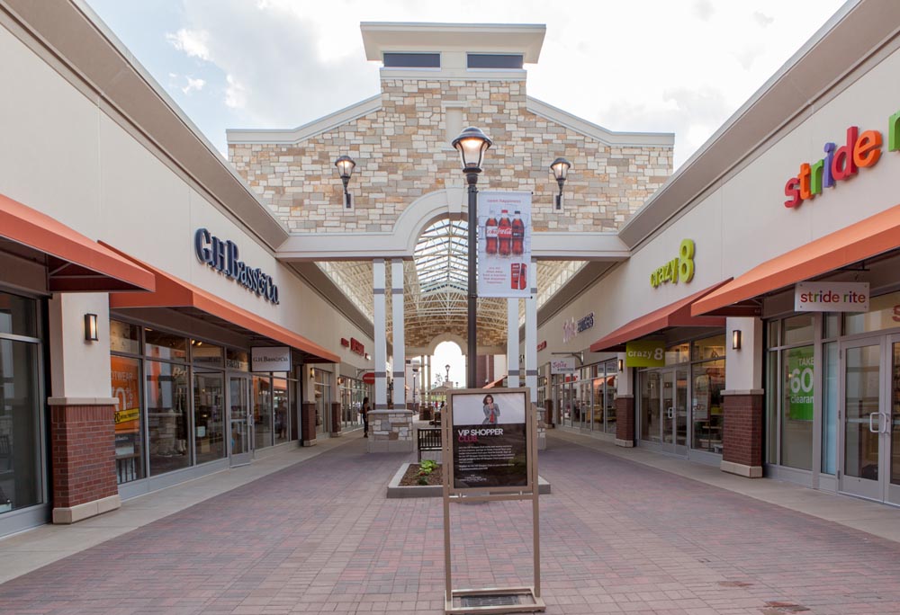 Twin Cities Premium Outlets 