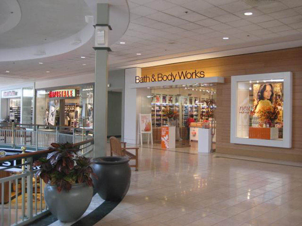 lululemon lehigh valley mall