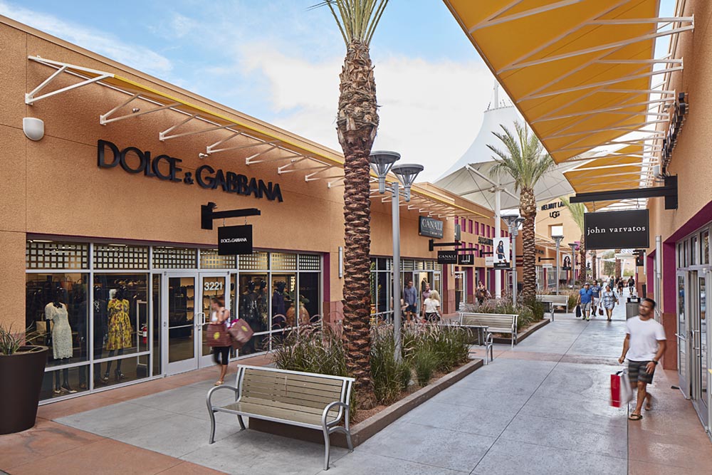 Do Business at Las Vegas North Premium Outlets®, a Simon Property.