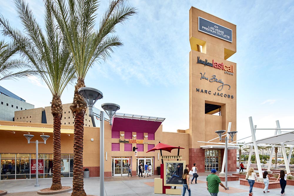 هؤلاء سنو وايت مبهمة hugo boss outlet las vegas - claudiastories.com